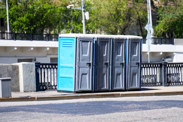 Best Affordable portable toilet rental  in Altamont, KS